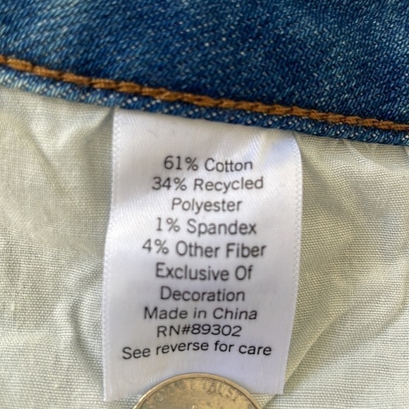 ♥️so♥️blue frayed patchwork shorts size (3/26) - Picture 4 of 4